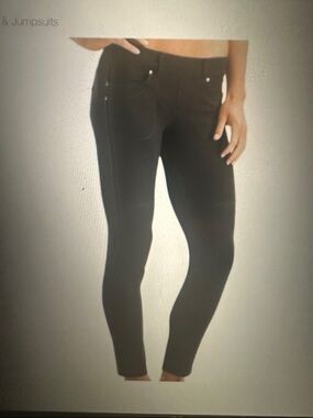 Women’s Athleta Bettona Black Jegging Pant, size XL